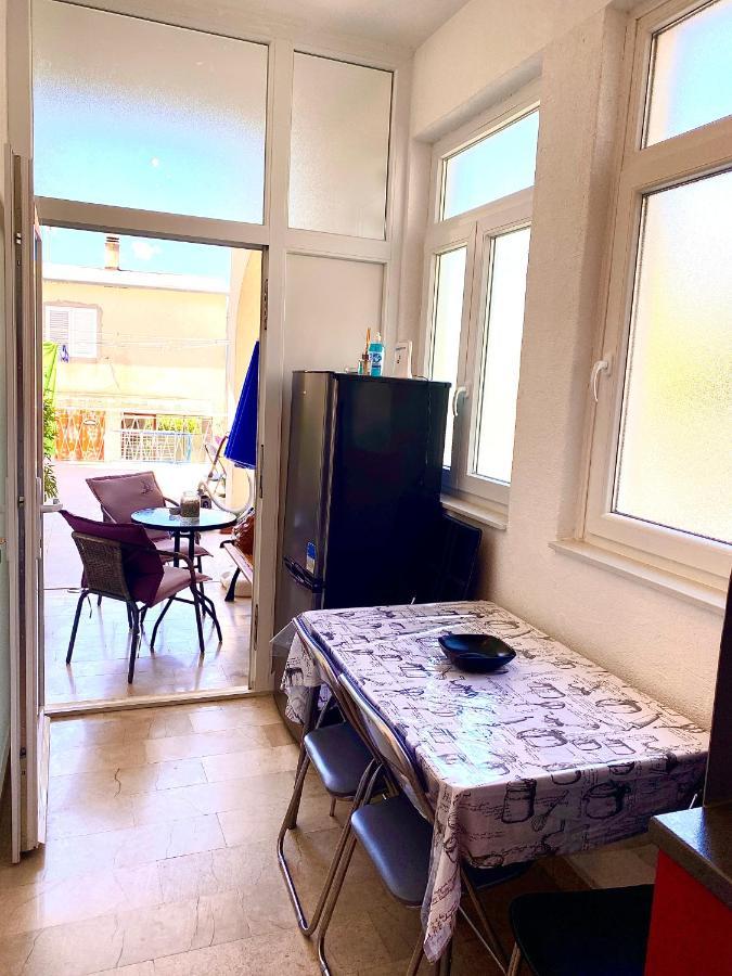 Apartment Carevic Башка-Вода Экстерьер фото